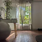 Lovely Flat In Paris