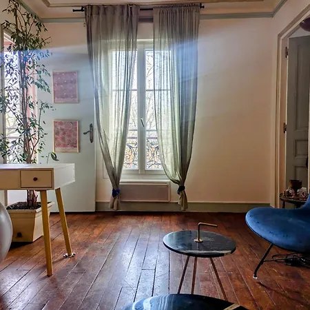 Lovely Flat In Appartamento